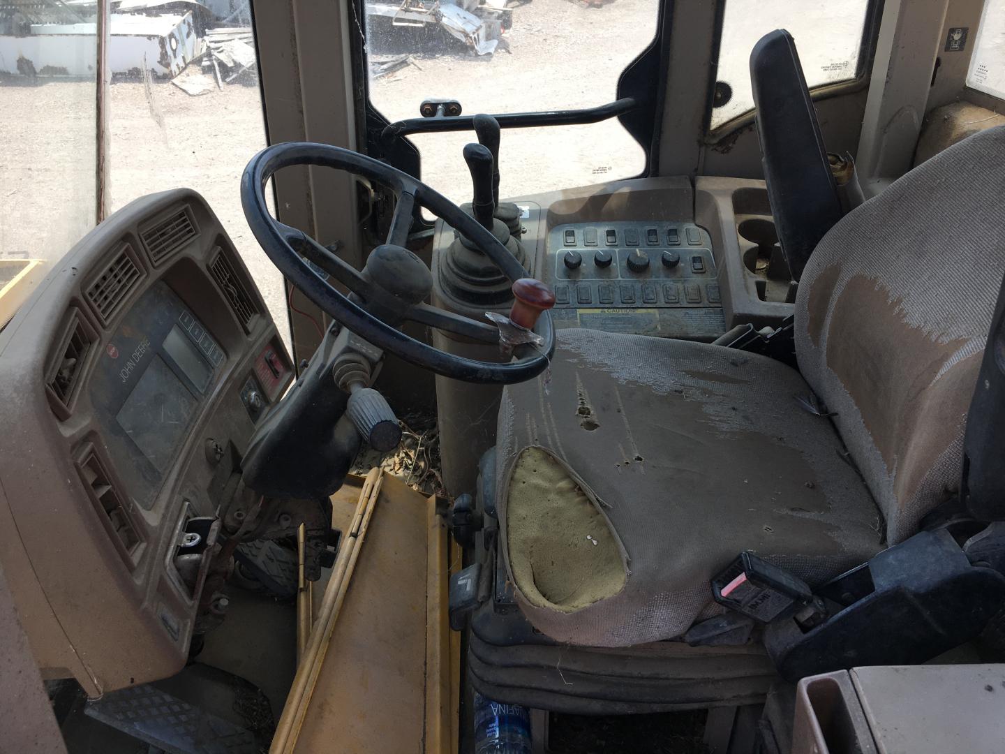 ./imagenes/INVOICE/2019/16795/CARGADOR FRONTAL JOHN DEERE 544H (34).JPG